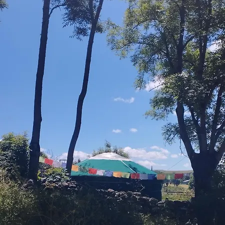 Luxe tent La Yourte Serenity Des Volcans Saint-Saturnin (Cantal)